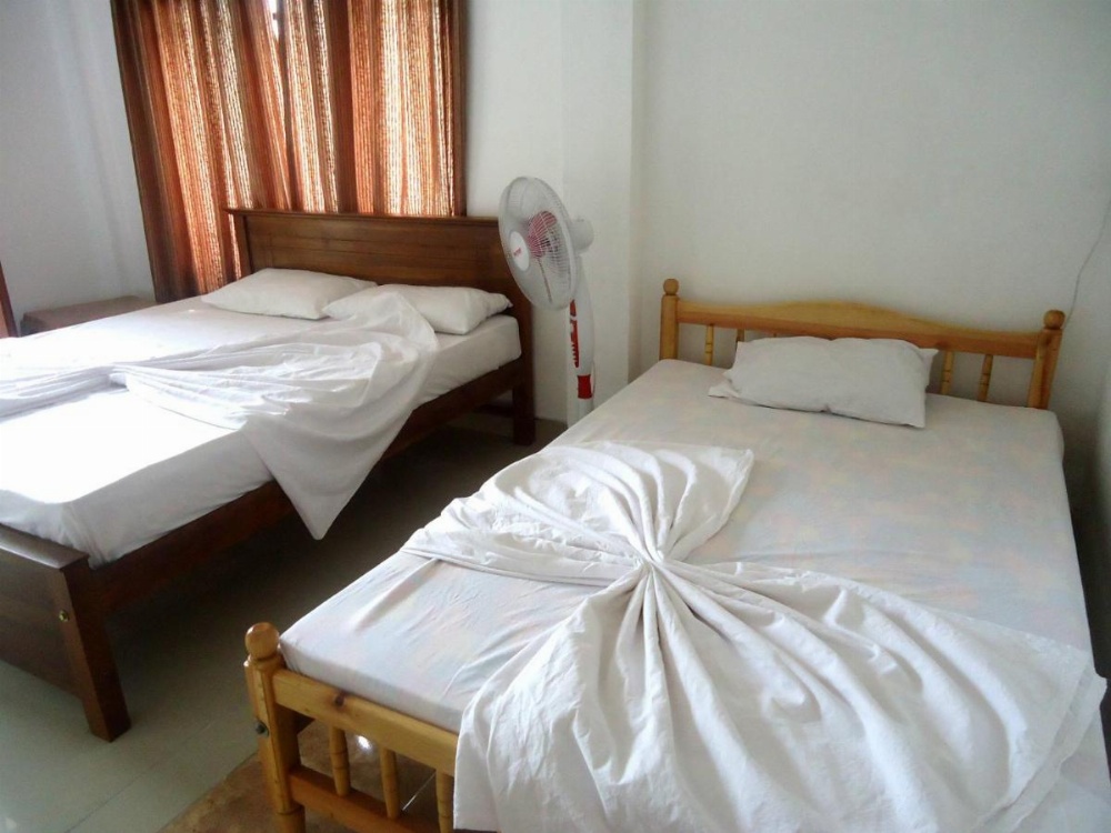 Room image 2